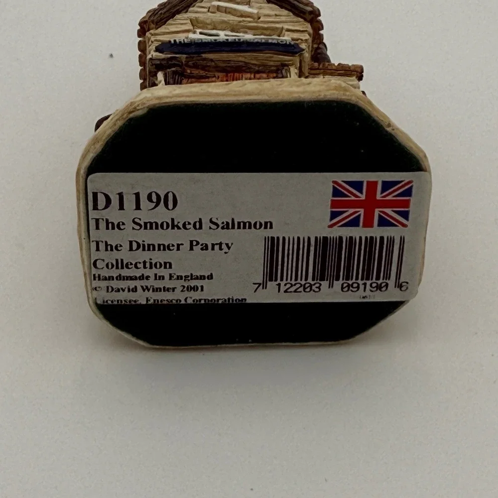 David Winter Cottages‎ The Smoked Salmon D1190 2001 The Dinner Party Collection